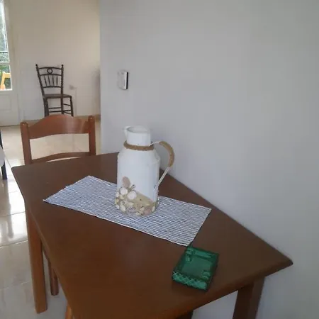 Afales - Kolieri Apartment Exogi
